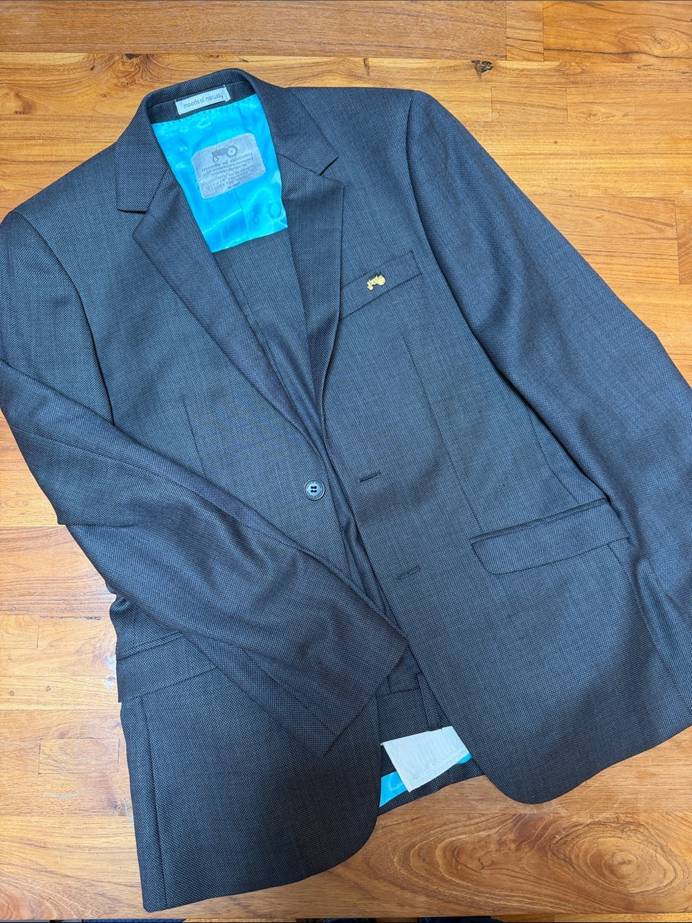 Men's Moods of Norway wool charcoal grey suit